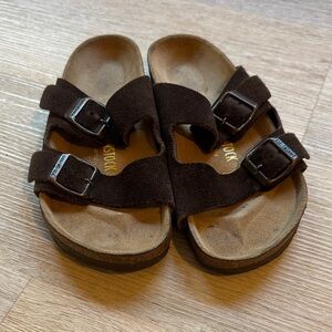 Brown suede Arizona Birkenstocks 36 regular/wide